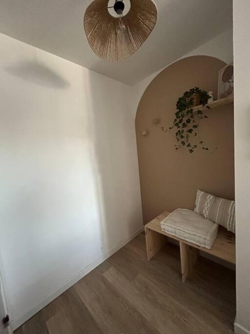 Romantique Room Muret Bagian luar foto